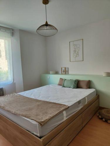 Cette chambre comprend : dans l'établissement Le Paradou, à Luchon