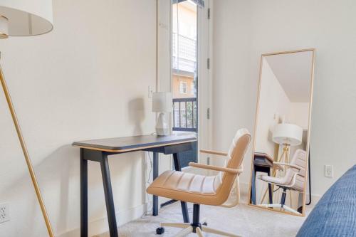 Χώρος καθιστικού στο Sunnyvale 1br w pool ac wd near highways SFO-1135