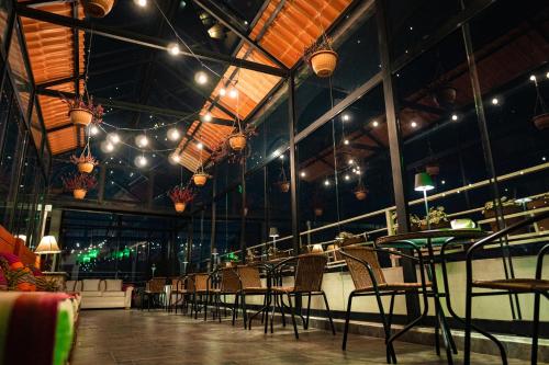 Restoran atau tempat lain untuk makan di Katari Atojja Puno Hotel
