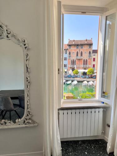 Gallery image of Splendid Lake 3 in Desenzano del Garda