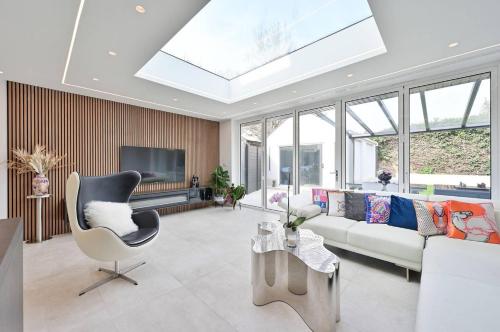 Worple Holidays House – Photos 4