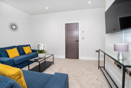 City Apartments - Clifton Green 2 Bedroom Apartment photo 10