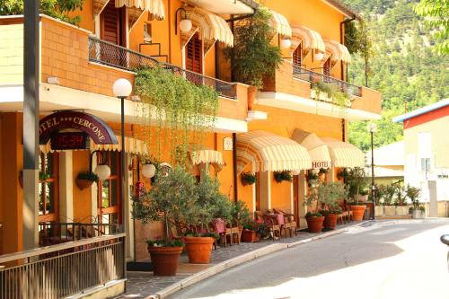 Budova, kde se hotel nachází