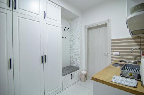 A bathroom at Apartman Tibor