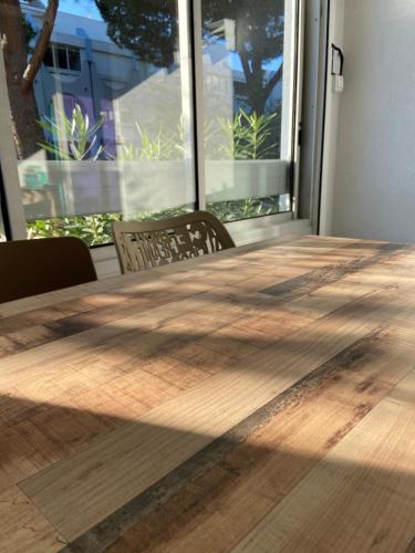 Photo de la galerie de l'établissement Studio Grau du Roi Floralies II proche plage parking, au Grau-du-Roi