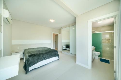 Koupelna v ubytování Apartamento duplex térreo com super SPA