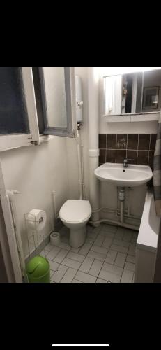 Studio sympa,proche de la gare