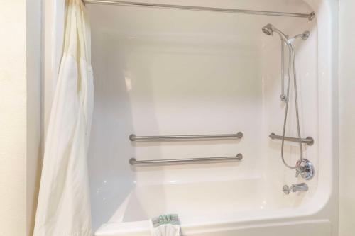 Bagno di Best Western West Monroe Inn