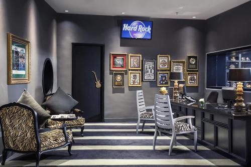 Posezení v ubytování Hard Rock Hotel Bali