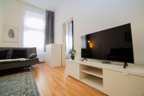 Modern Apartment near City Center 1BR
