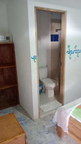 Vannituba majutusasutuses Hostel Blue Sea Rincon del Mar
