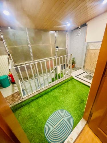 Koupelna v ubytování Silver Cedar BnB Sharma Niwas