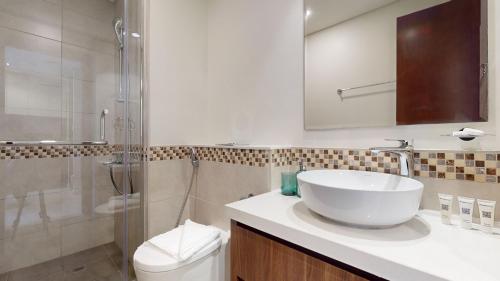 Koupelna v ubytování Primestay - Business Bay, Vera Residences