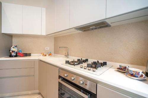 Dapur atau dapur kecil di Martini Matera 2-luxury apartment