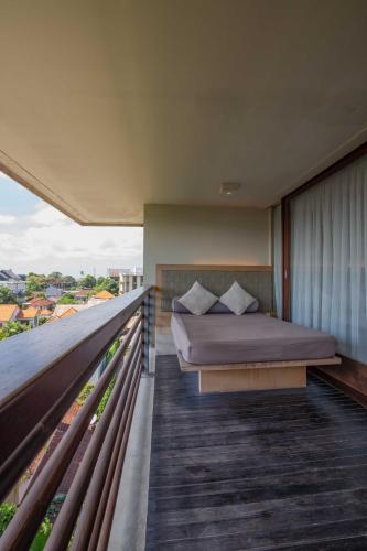 Balkón nebo terasa v ubytování THE HAVEN Bali Seminyak