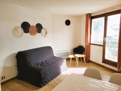 Χώρος καθιστικού στο Appartement 4pers rénové de 24M2 pied des pistes