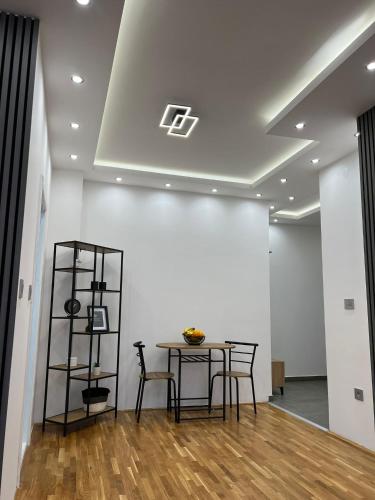 Imagen de la galería de Lux Apartman Inđija, en Inđija
