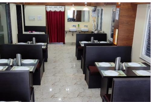 Restaurant o iba pang lugar na makakainan sa Goroomgo Hotel Aviani New Digha