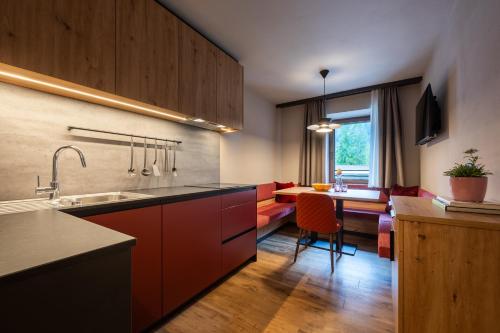 Kuchyň nebo kuchyňský kout v ubytování Hotel Vioz