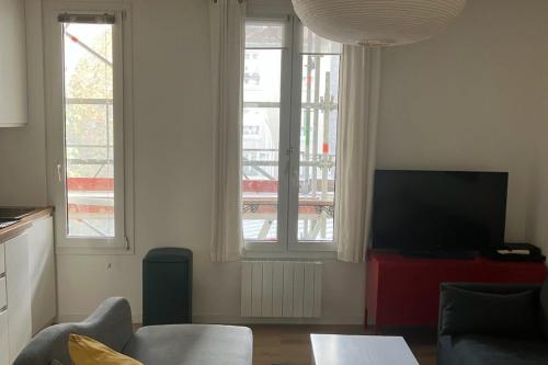 Cosy love cocoon near the Tour Montparnasse