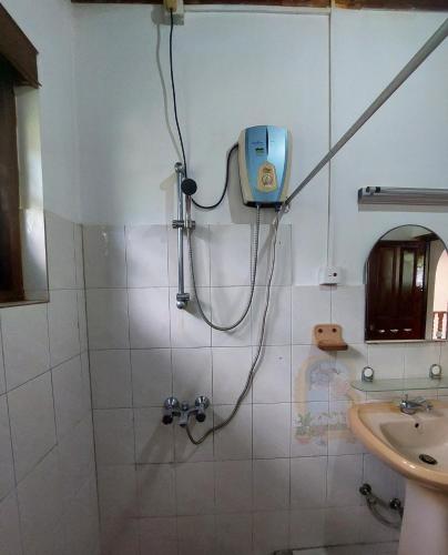 Un baño de Mystique Hideout