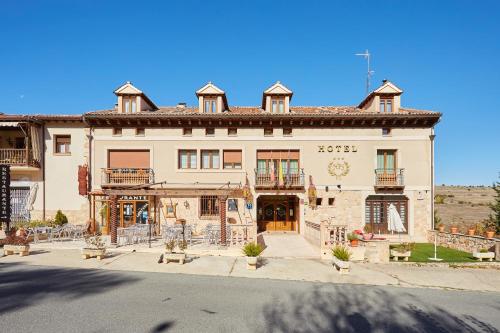 Hotel Puerta Sepúlveda by Bossh Hotels