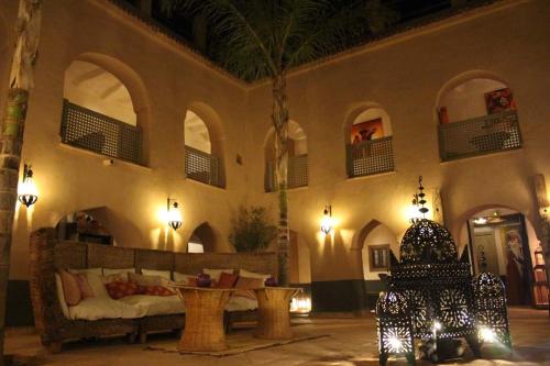 Χώρος καθιστικού στο Riad El Koudia
