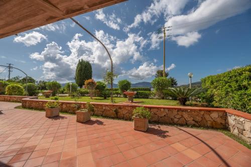 Κήπος έξω από το Apartments La Turistica