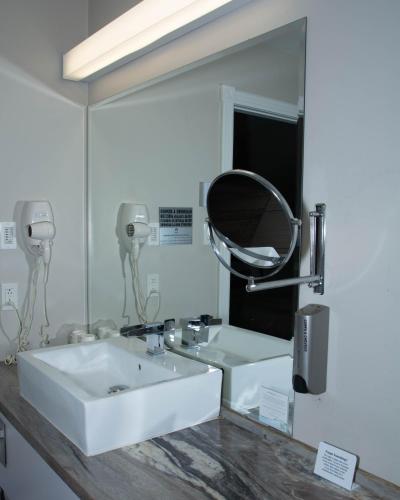 Fotografie z fotogalerie ubytování Travelodge by Wyndham Roberval v destinaci Roberval