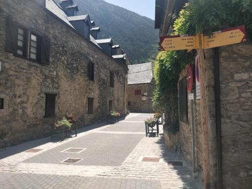 Φωτογραφία από το άλμπουμ του Cal Berg, Acogedor apartamento en Garòs cerca de Baqueira by Eth Flòc σε Garos