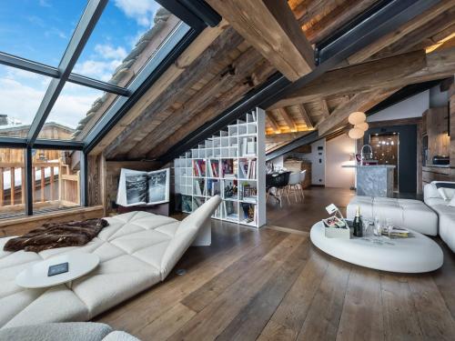 Chalet design 5* avec piscine, hammam, cinéma et parking à Val d'Isère