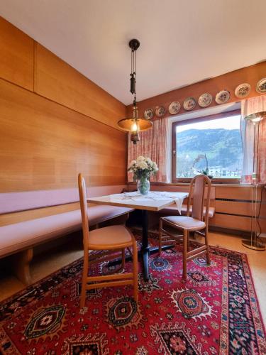 Appartementhaus Zillertal Arenaにあるシーティングエリア