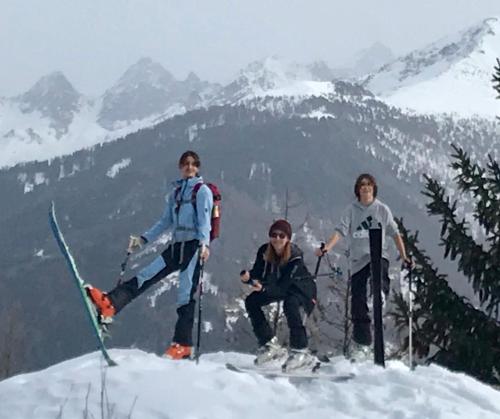 a group of people standing on top of a snow covered mountain at Appart Gfall in Ried im Oberinntal