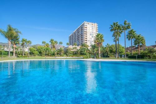 Sea view apartment close to the beach