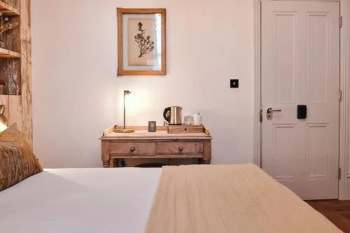 The Black Lion Pub & Boutique Guesthouse photo 18