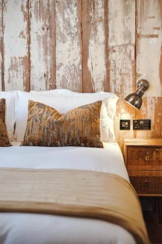 The Black Lion Pub & Boutique Guesthouse photo 15