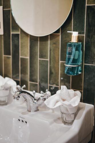 The Black Lion Pub & Boutique Guesthouse photo 129