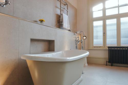 The Black Lion Pub & Boutique Guesthouse photo 148
