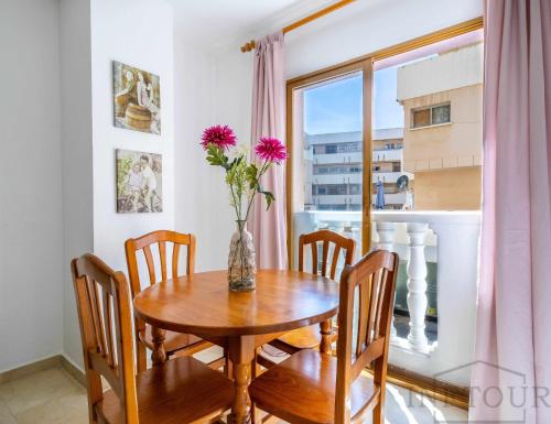 Fotografia z galérie ubytovania Inftour Medici Apartamento v destinácii Calpe