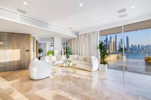 FIVE Palm Jumeirah 2BR Luxury Penthouse, Private Pool, Full Marina Sea View photo 3