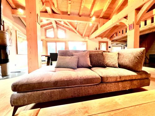 Chalet Isabelle Mountain lodge 5 stars 6 bedroom en suite sauna spa inox photo 20