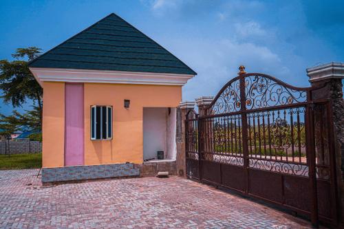 Eloheem Suites – Photos 5