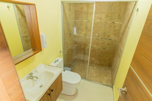APARTAMENTOS MONACOにあるバスルーム