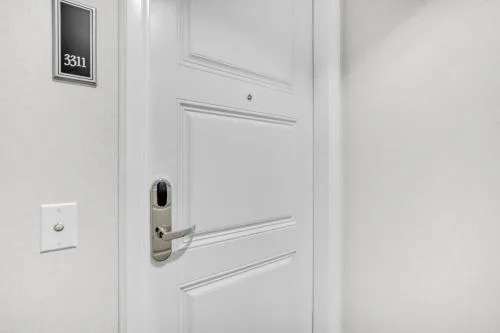 2 Bedroom OR King Studio Suites Four Seasons Hotel Miami Free Wi-Fi & Free Parking photo 17