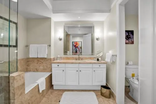 2 Bedroom OR King Studio Suites Four Seasons Hotel Miami Free Wi-Fi & Free Parking photo 87