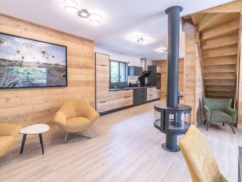 Luxe et confort au bord du golf - 8 pers, spa privé, piscine, salle de sport, nombreuses activités - FR-1-582-380