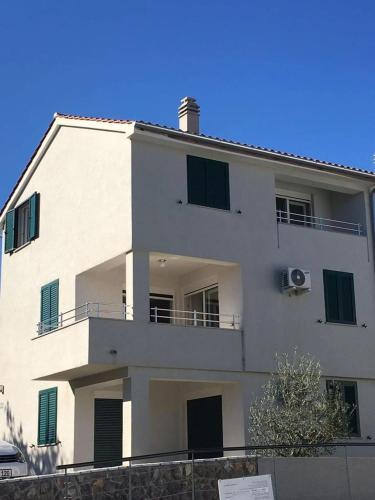 Apartments with parking spaces Vantacici, Krk - 21694