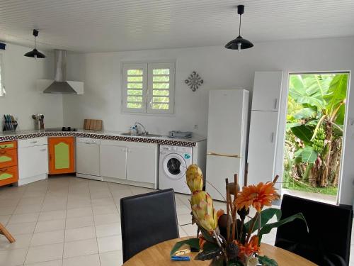 Foto Maison F2 aux Trois-Îlets, Martinique - FR-1-765-8 5
