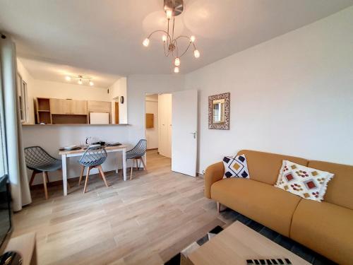 Appartement Manosque, 2 pièces, 3 personnes - FR-1-752-4