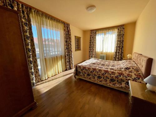 Ένα ή περισσότερα κρεβάτια σε δωμάτιο στο Private Apartments next to Bellevue Residence